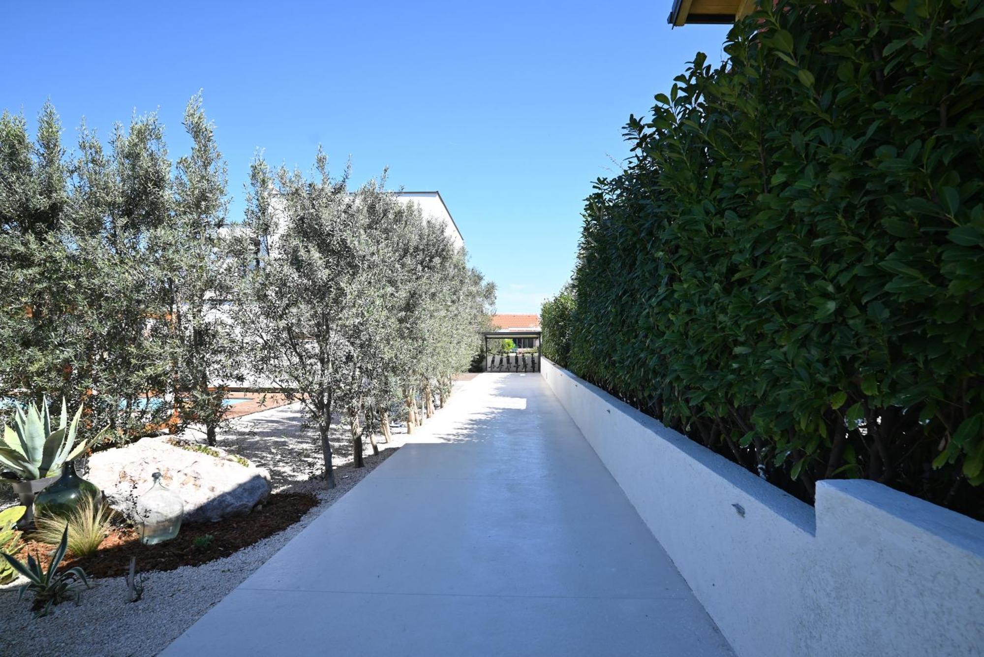 Villa Suncica With Heated Pool, Jacuzzi And Bikes Near Zadar Sukošan Zewnętrze zdjęcie